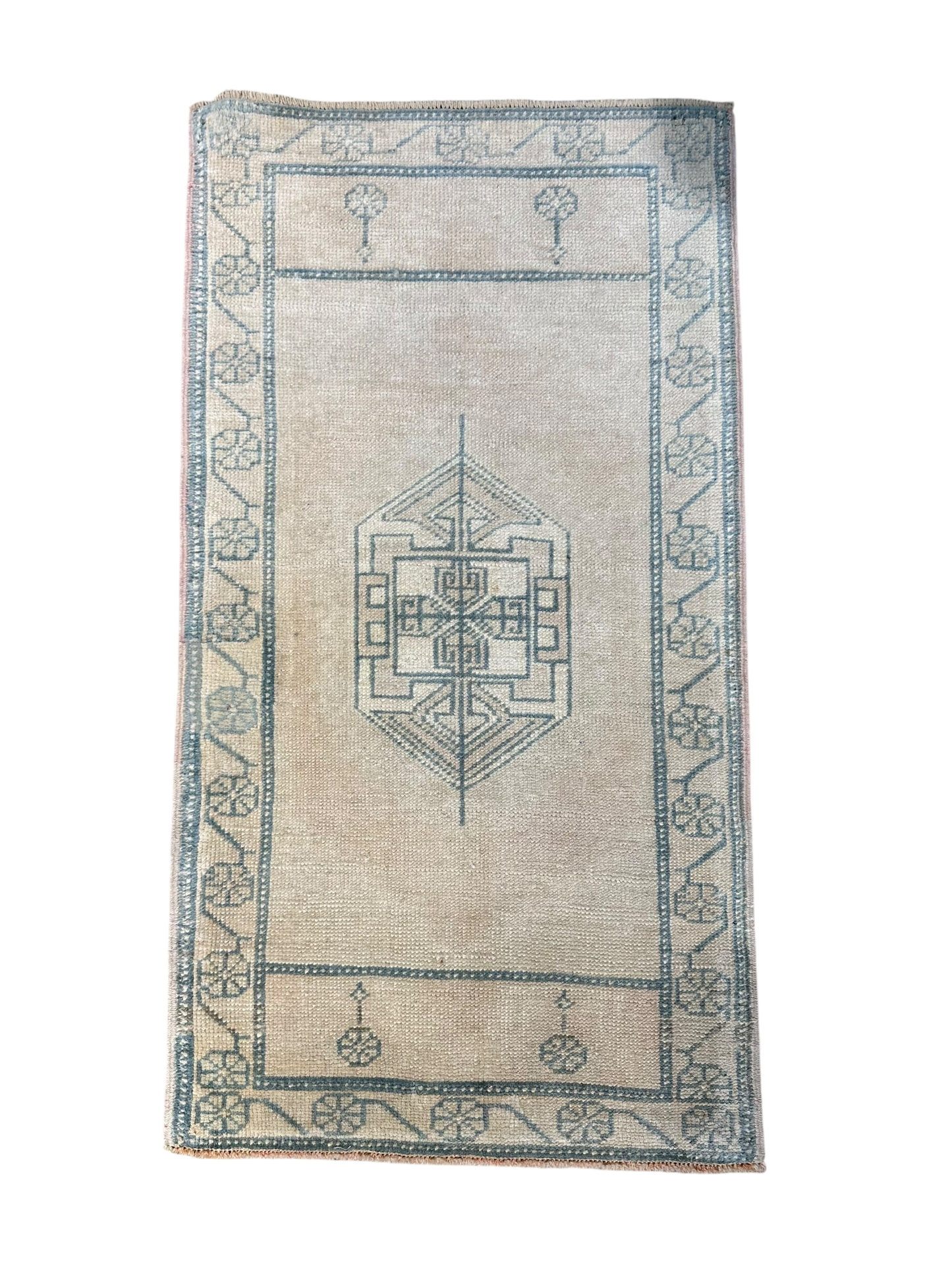 21” x 38” Yastik