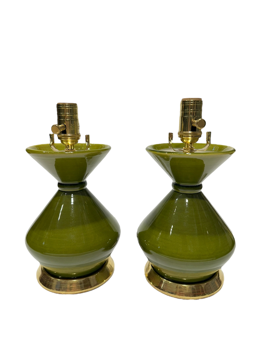 Hager Small Lamp in Spruce