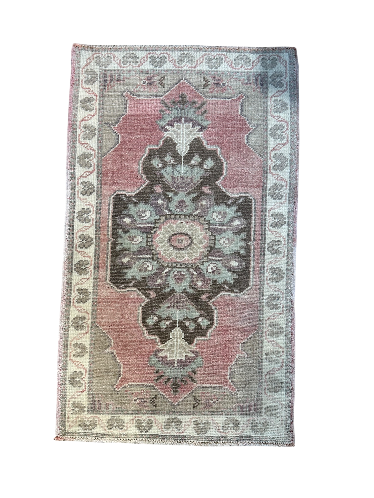 21” x 33” Yastik