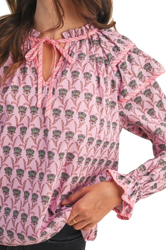 Floral Flutter Sleeve Contrast Binding Top