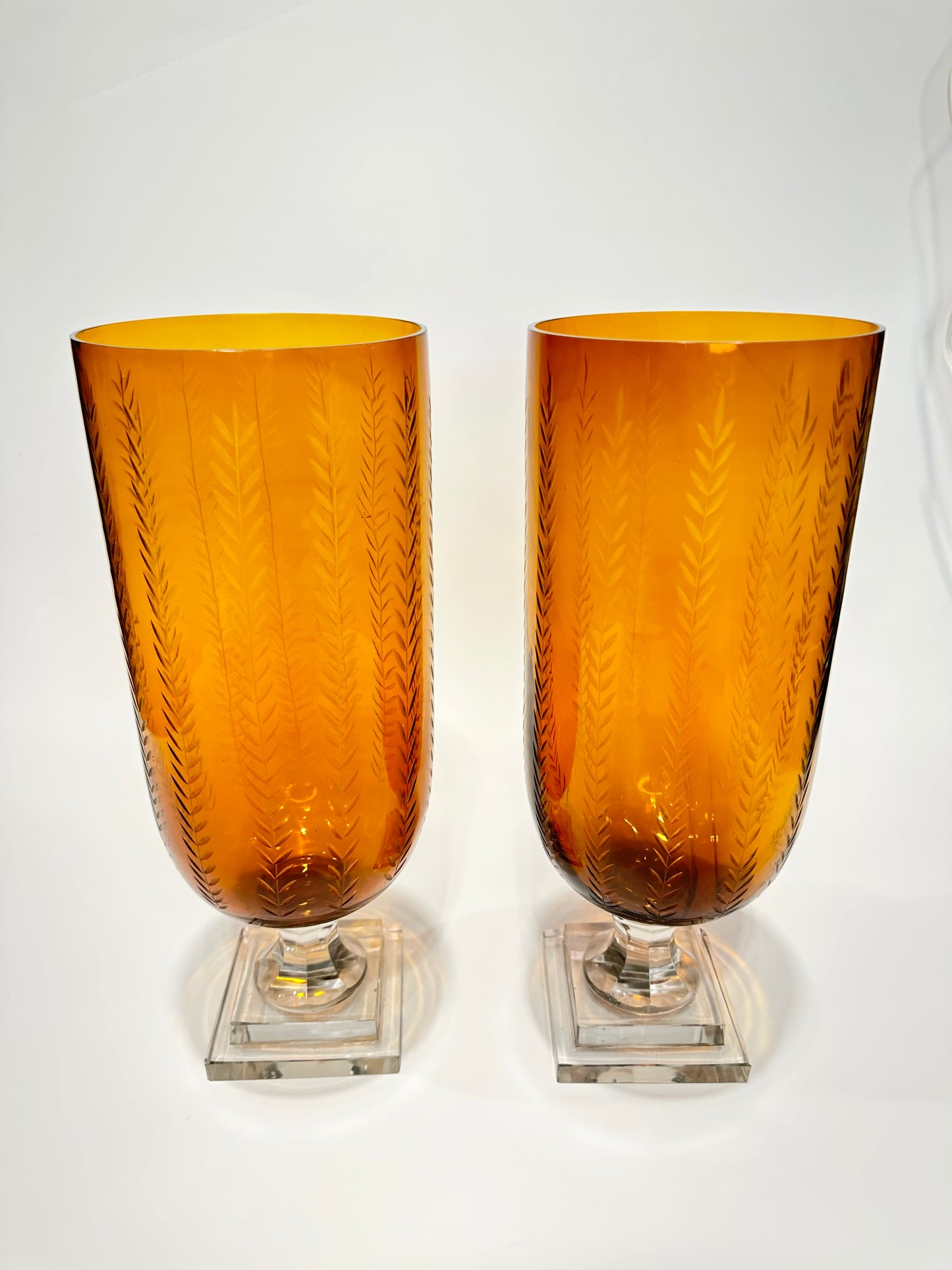 Pair of Laurel Leaf Etched Hurricanes