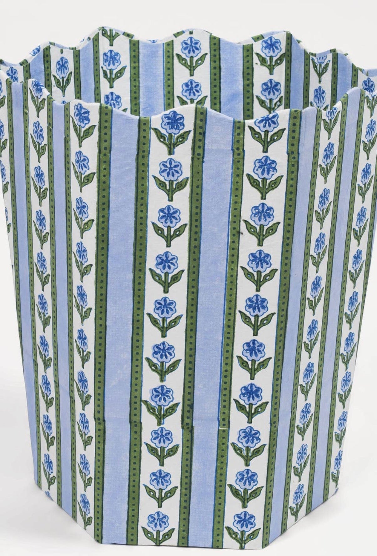 Cottage Garden Waste Bin in Blue