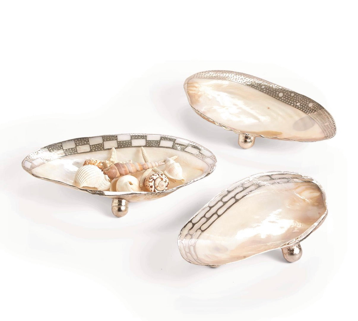 Shell Footed Dish