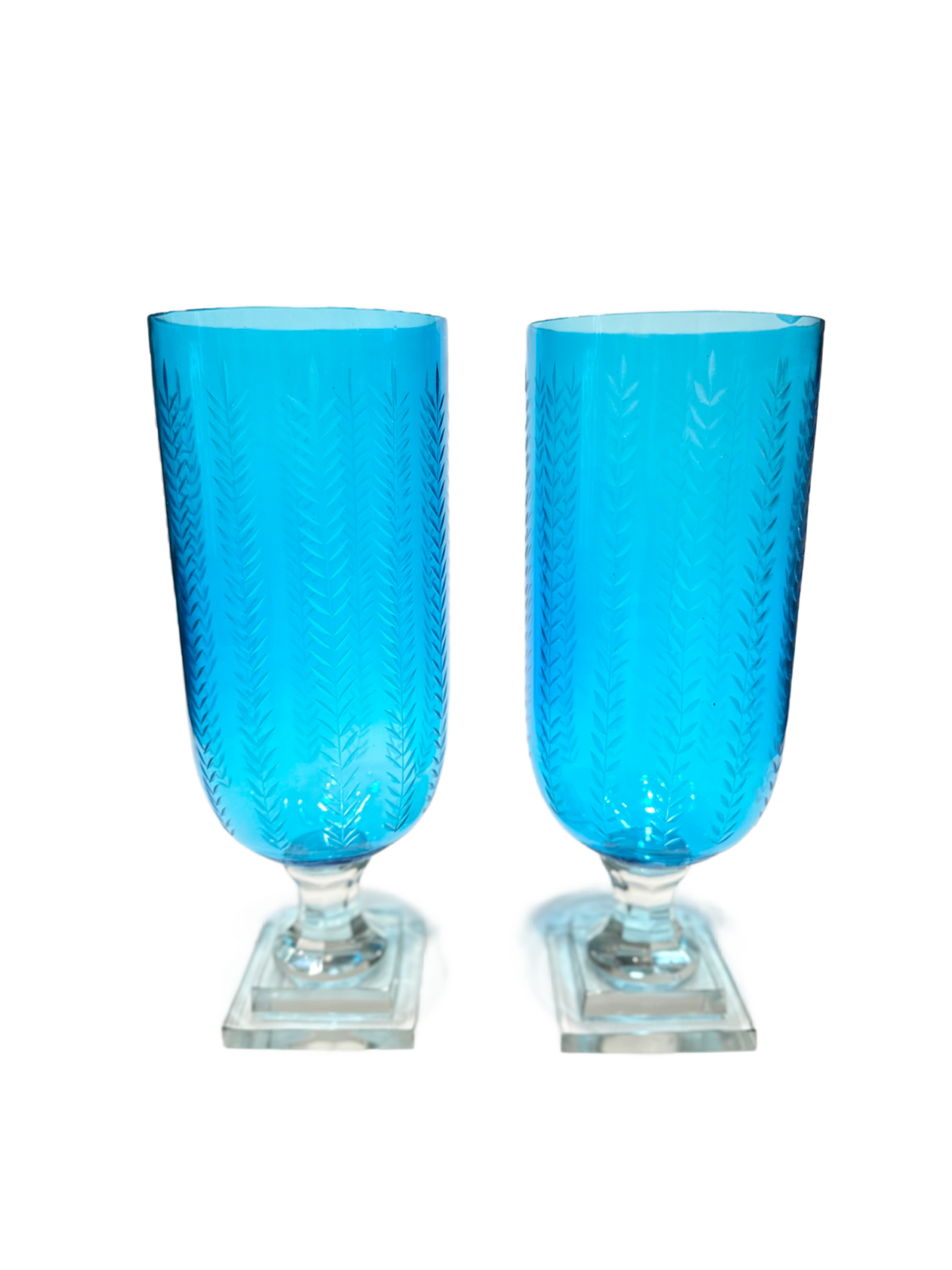 Pair of Laurel Leaf Etched Hurricanes