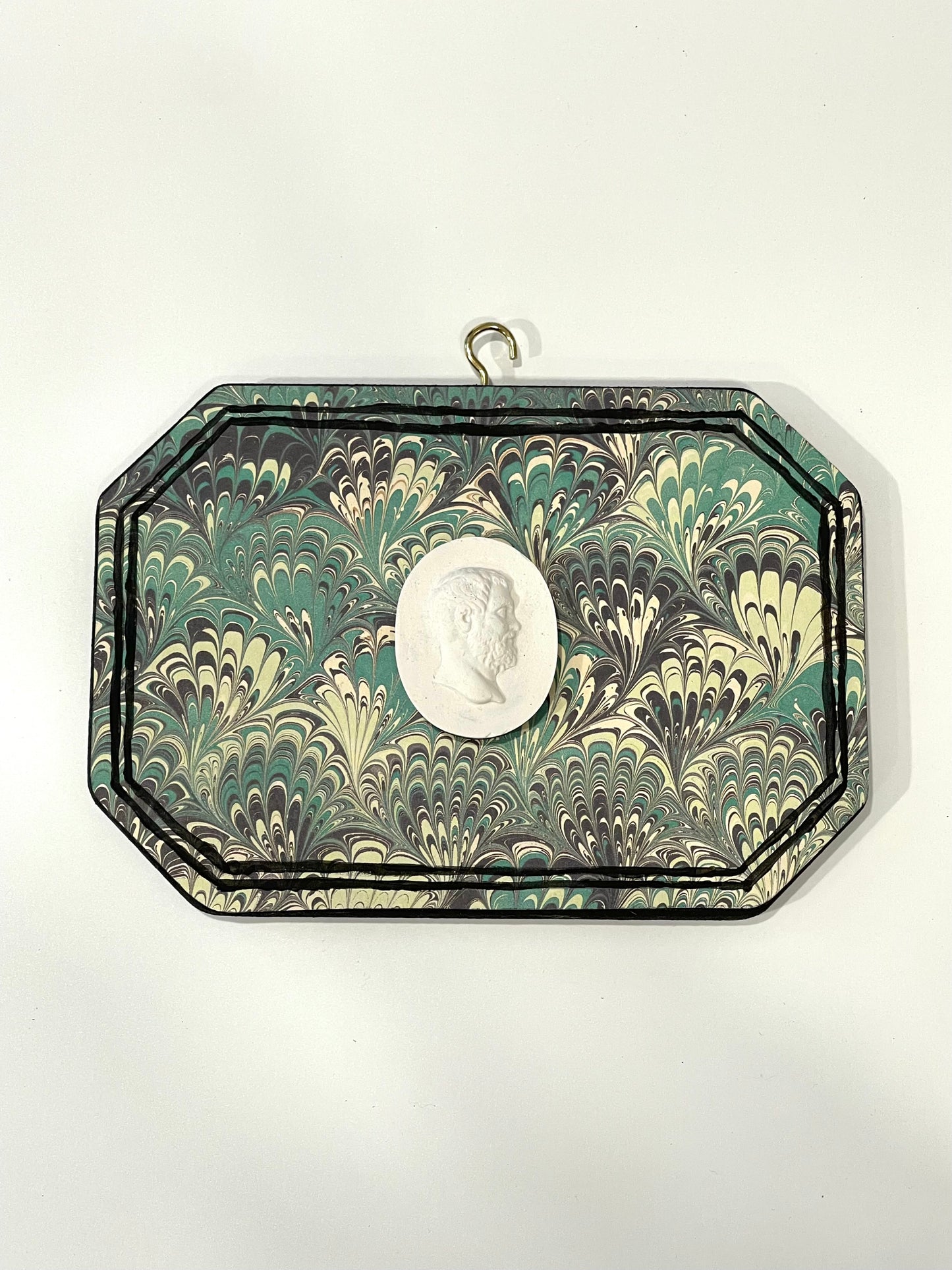Octagonal - Horizontal Intaglio