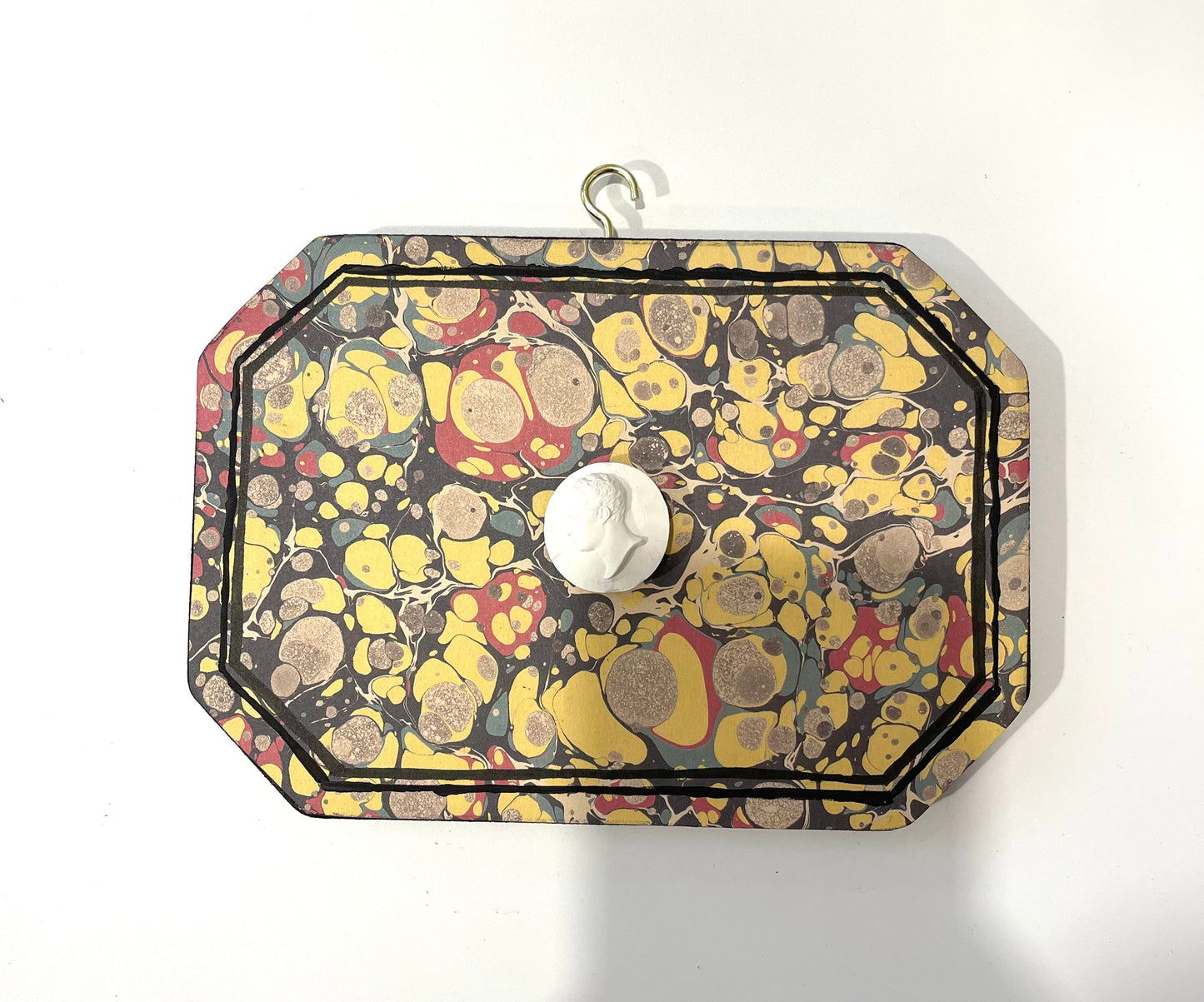 Octagonal - Horizontal Intaglio