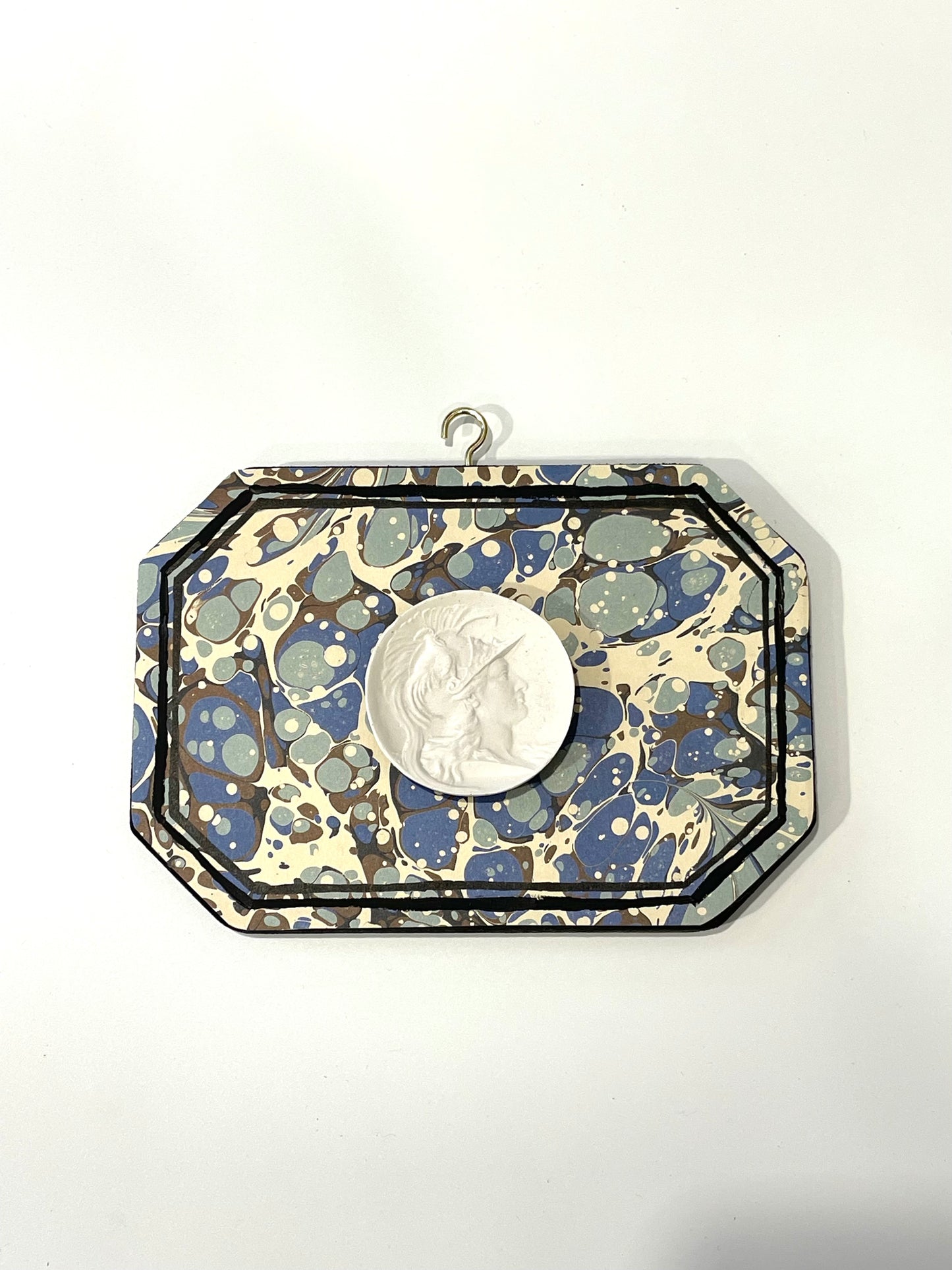 Octagonal - Horizontal Intaglio
