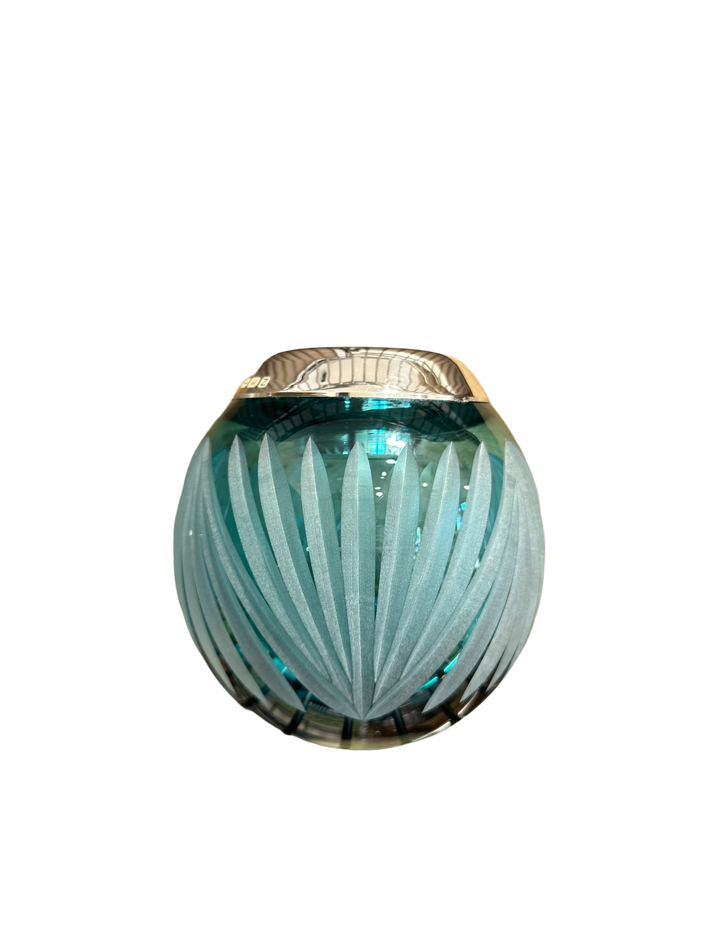 Medium Crystal Match Striker