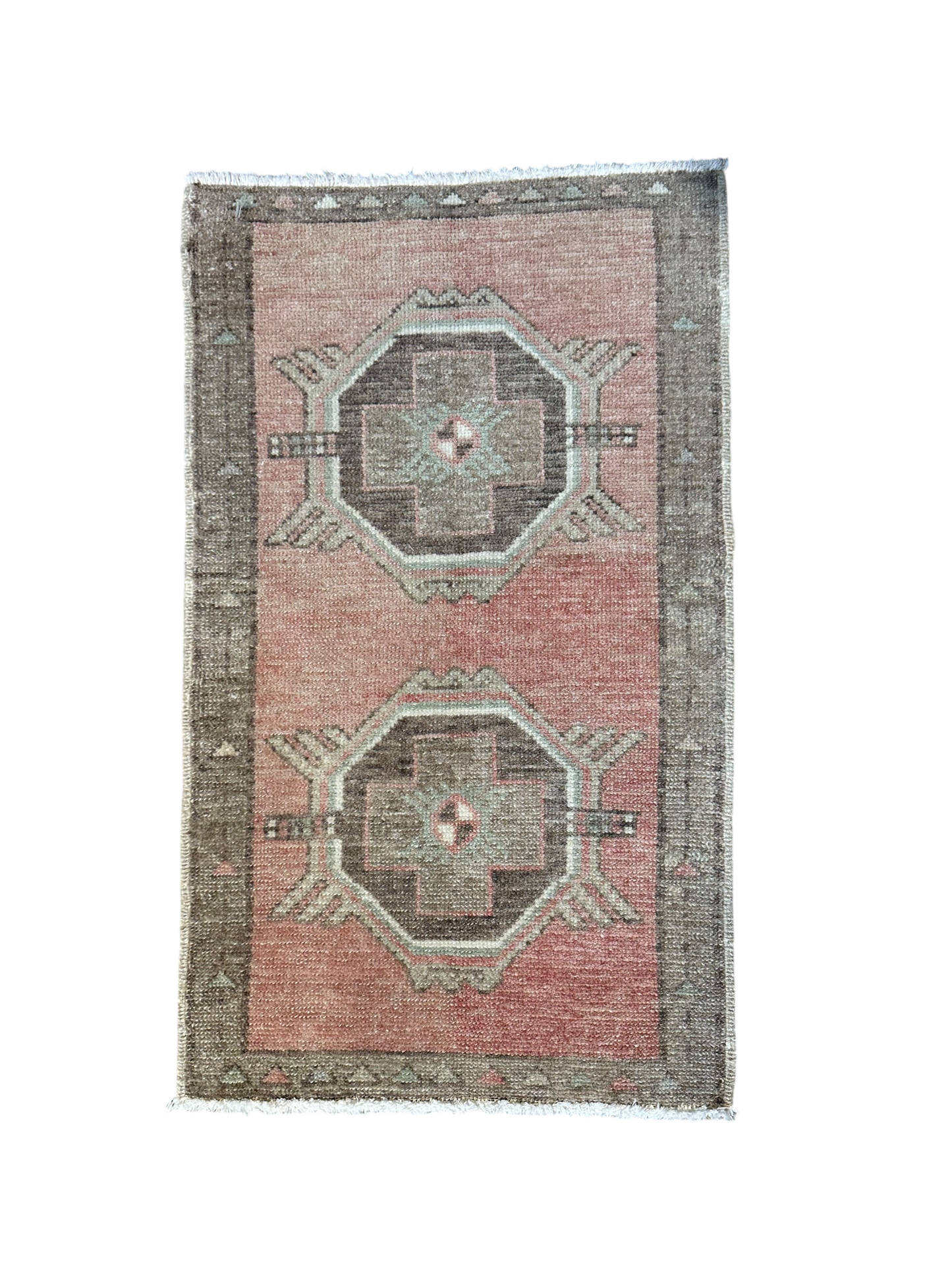 18” x 31” Yastik