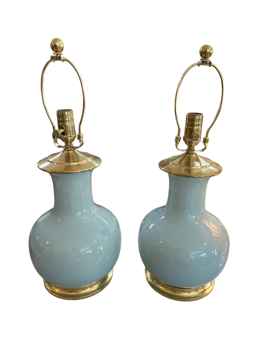 William Medium Lamp in Duck Egg