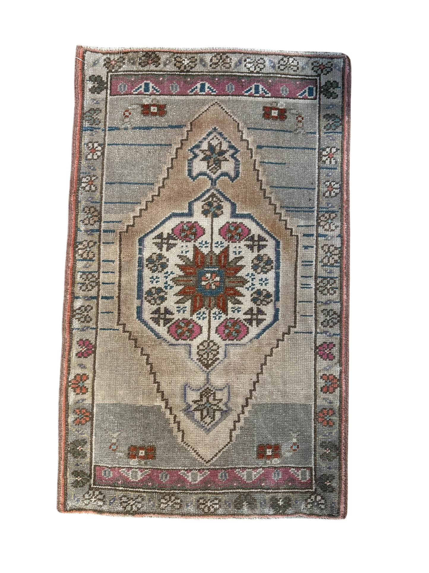 23” x 38” Yastik