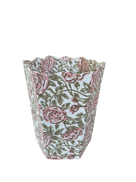 Rose Garden Scallop Waste Bin