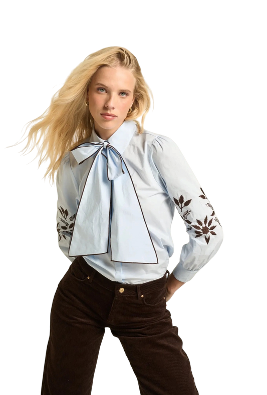Lily Blouse Light Blue