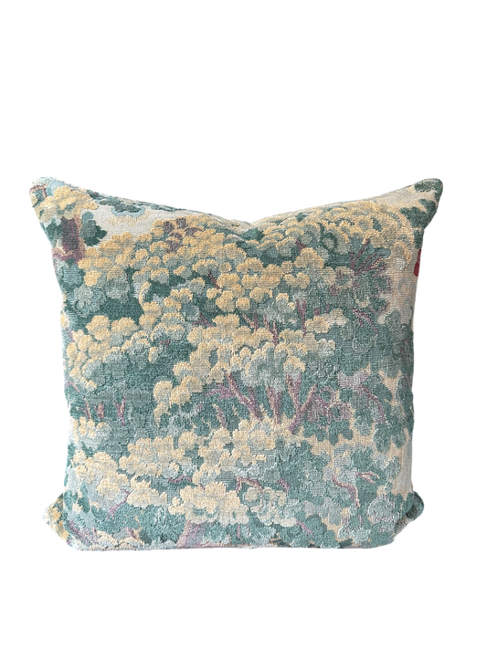22” x 22” Glennfield Pillow