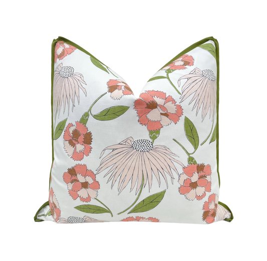 Bouquet Toss Pillow 24x24
