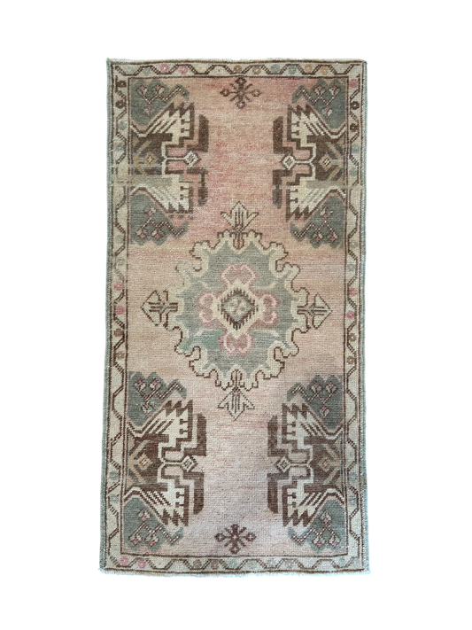 19” x 38” Yastik
