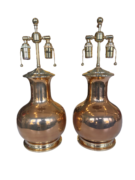 William Medium Lamp in Gold Luster