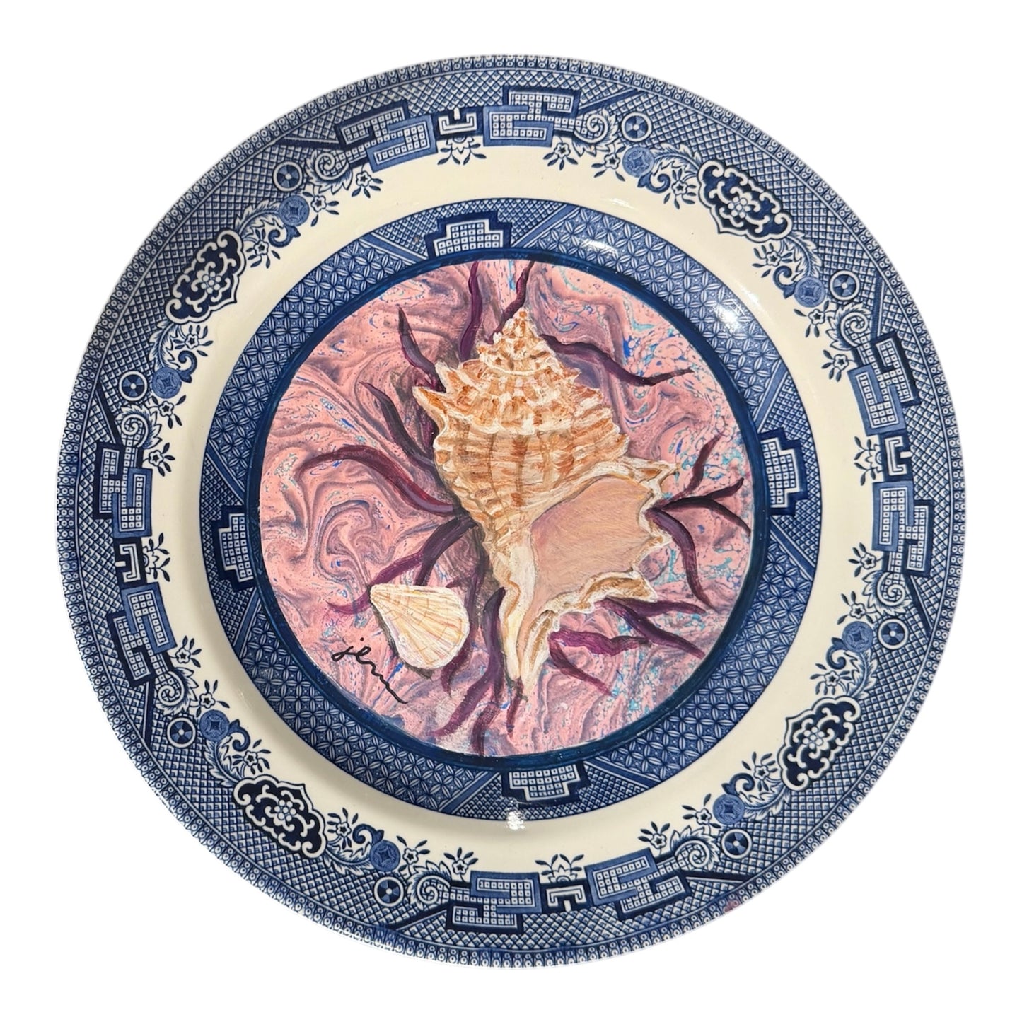 Jenn Leverett Art - Conch on Blue Willow
