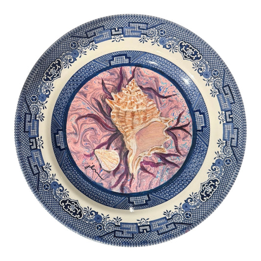 Jenn Leverett Art - Conch on Blue Willow