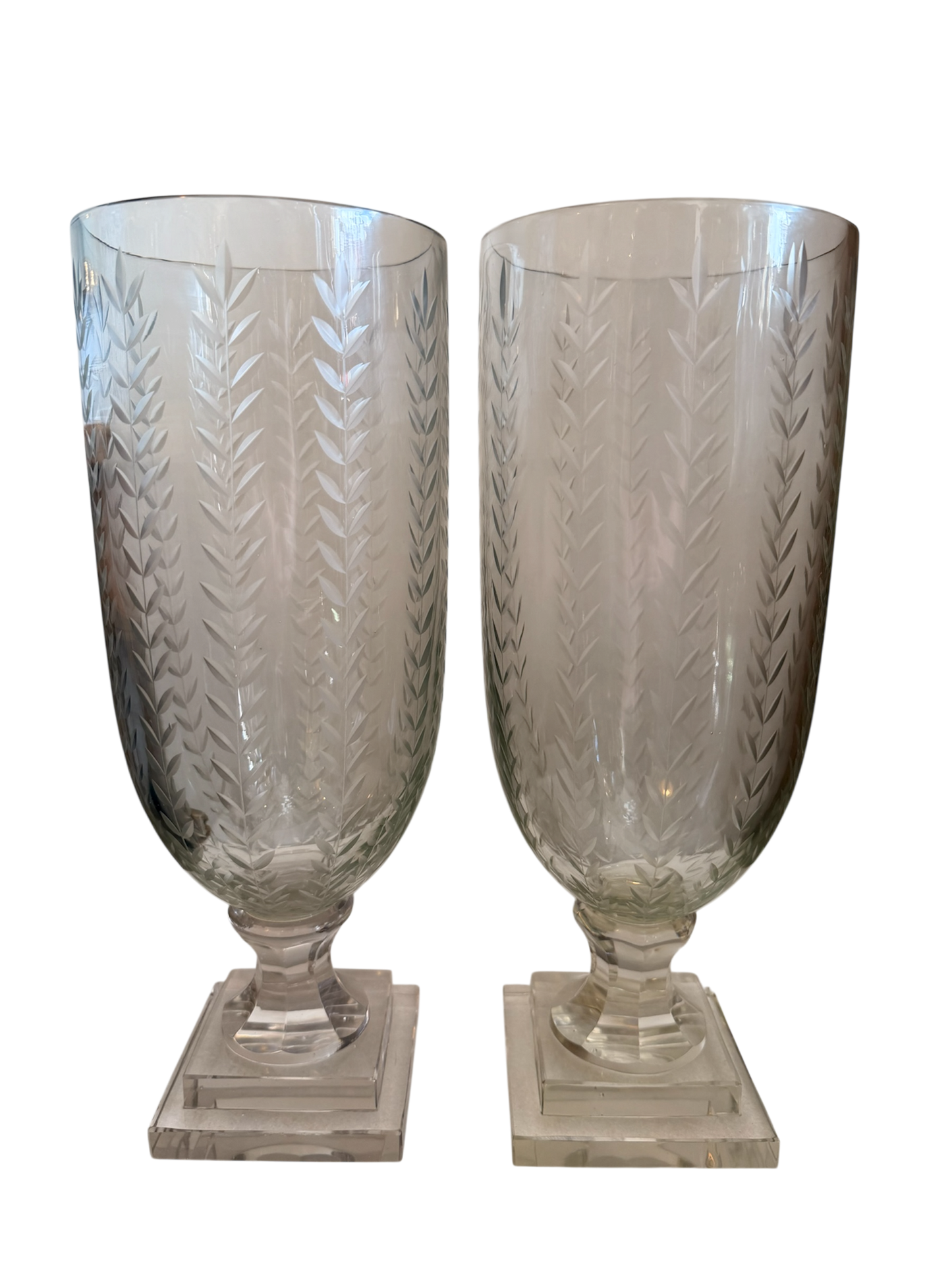 Pair of Clear Laurel Leaf Hurricanes