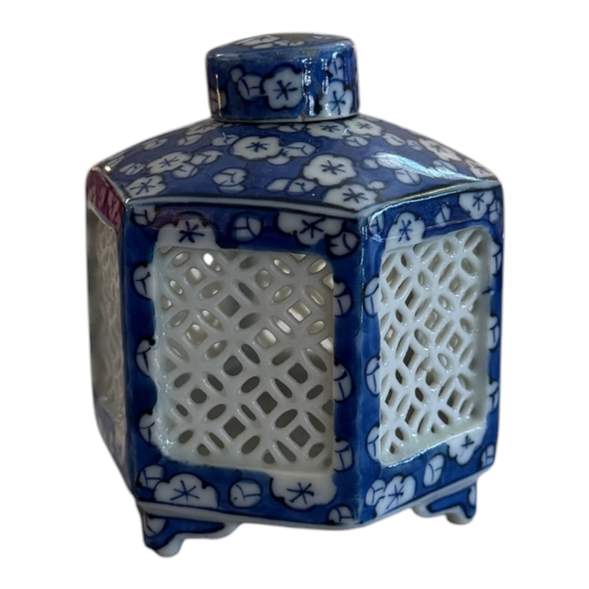 Vintage Reticulated Cricket Pots