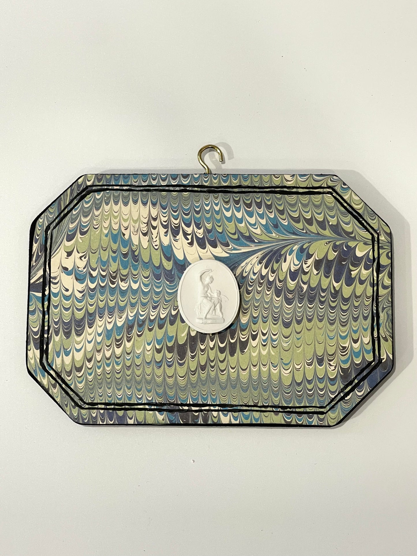 Octagonal - Horizontal Intaglio